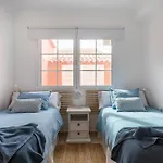 Libertas, Vivienda Con Piscina Privada Climatizada