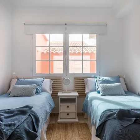 Libertas, Luxury And Private Pool