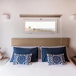 Villa Libertas, Vivienda Con Piscina Privada Climatizada *
