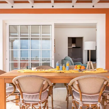 Libertas, Luxury And Private Pool *