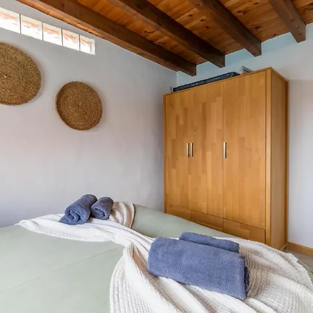 Villa Libertas, Vivienda Con Piscina Privada Climatizada *