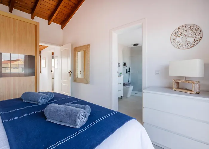 Libertas, Luxury&private Pool *