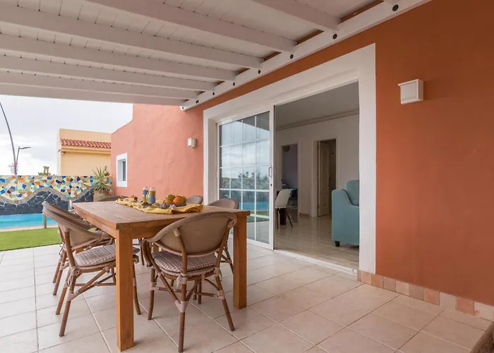 Libertas, Luxury&private Pool *